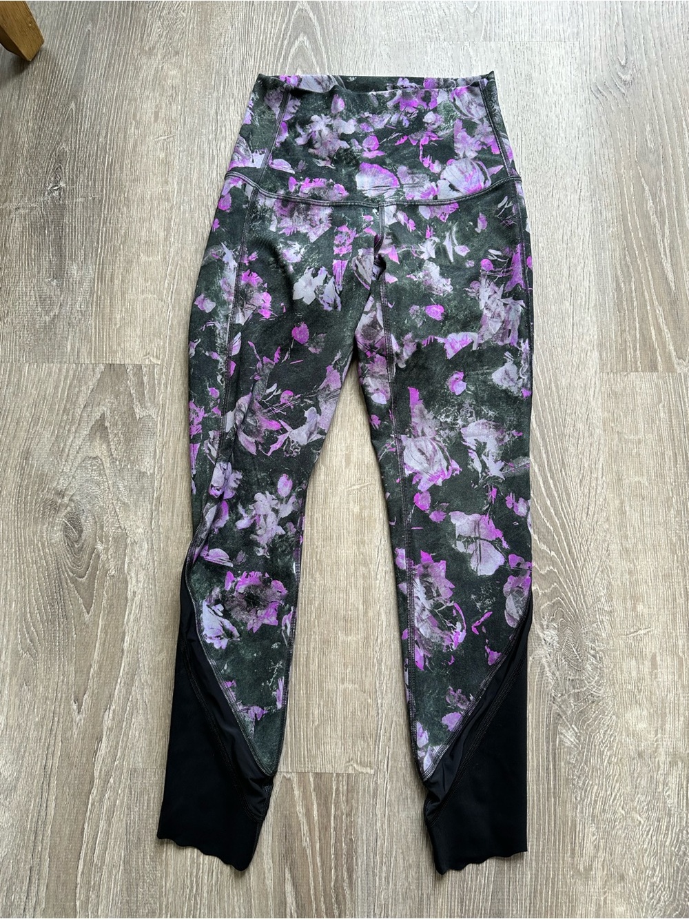 Lululemon leggings size 2